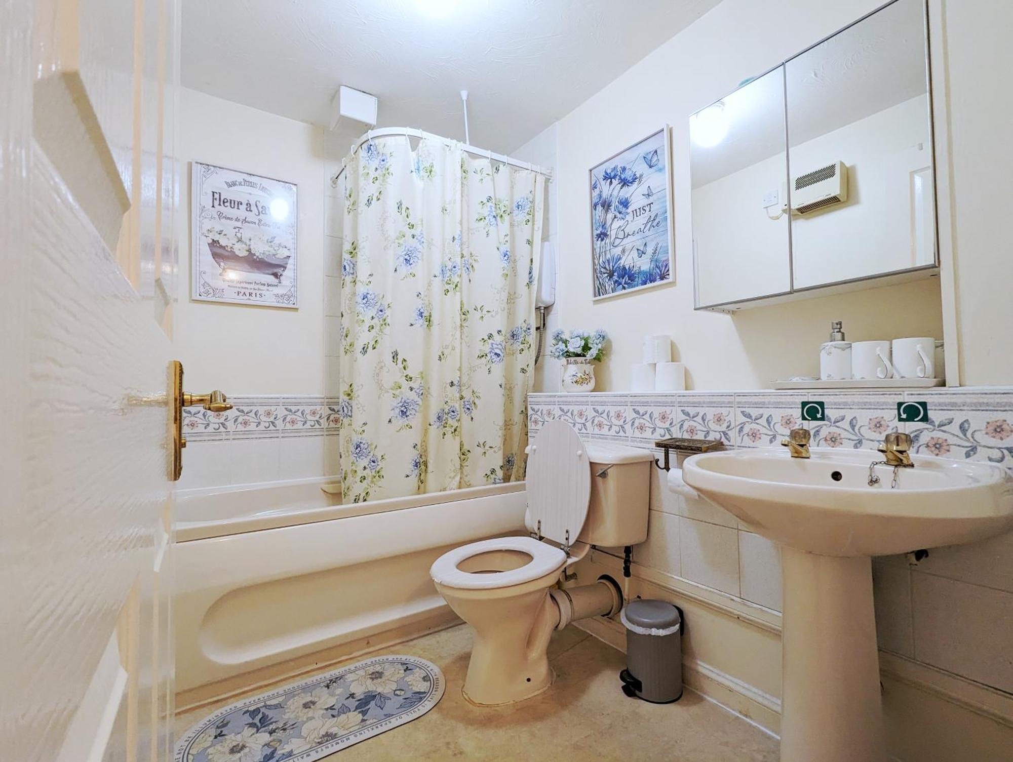 City Centre Vintage Theme Guest Rooms Free Parkin 리버풀 외부 사진